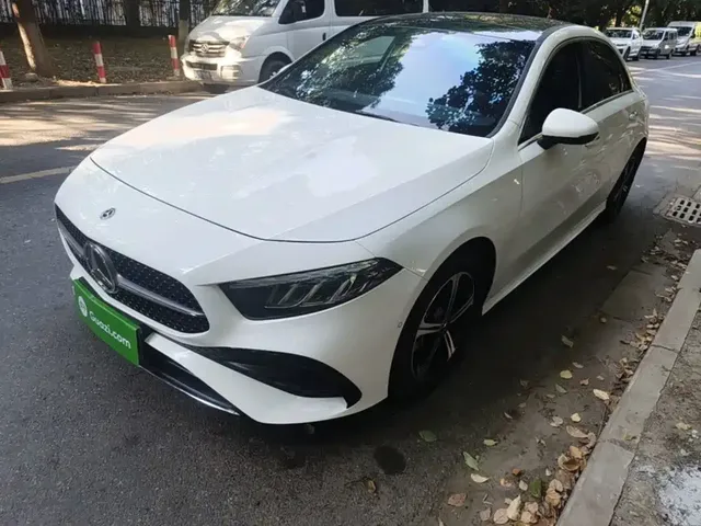 Mercedes-Benz A-Class 2023 A 200 L Fashion