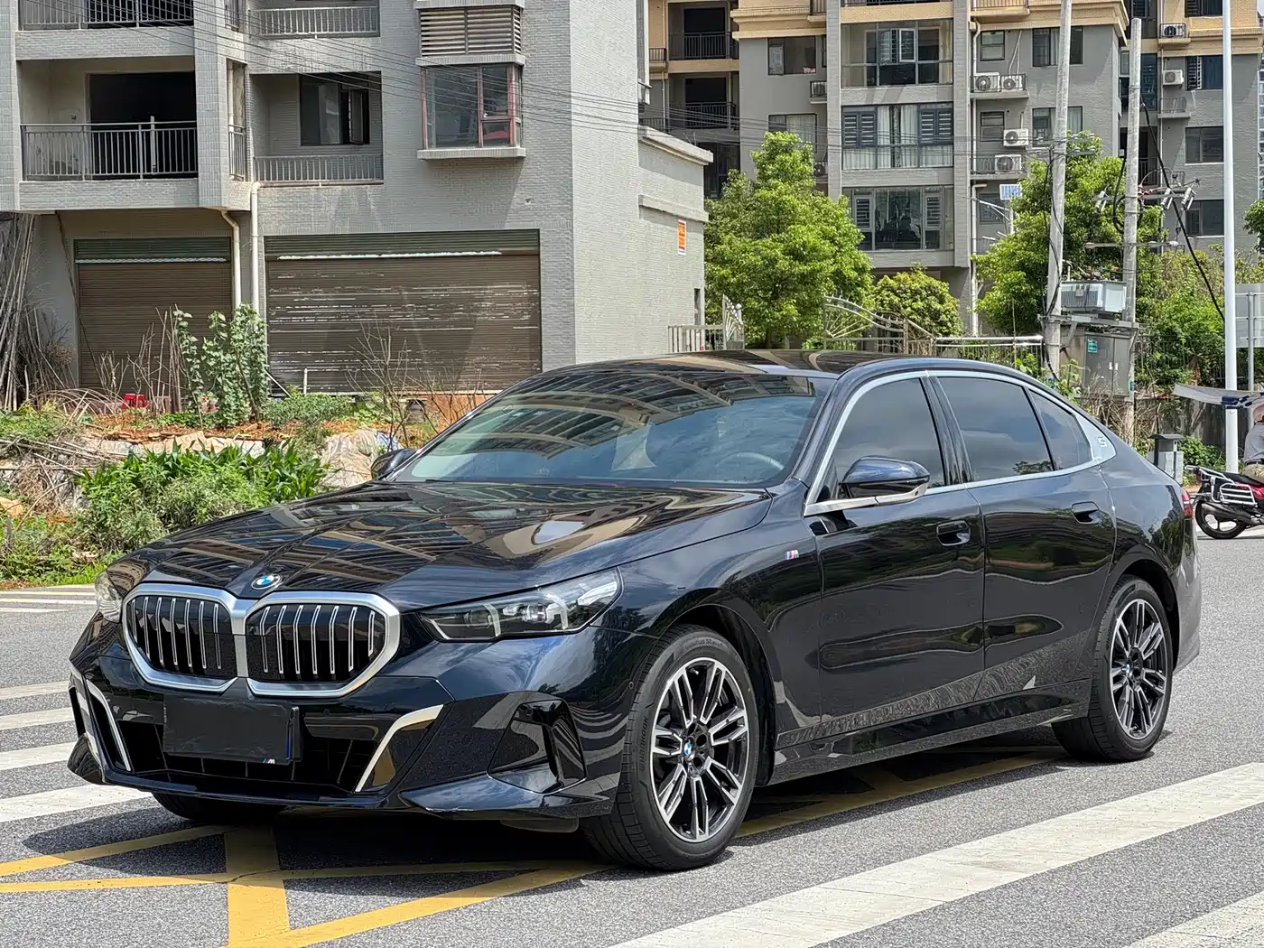 BMW 5 Series 2024 530Li Leading M Sport Package