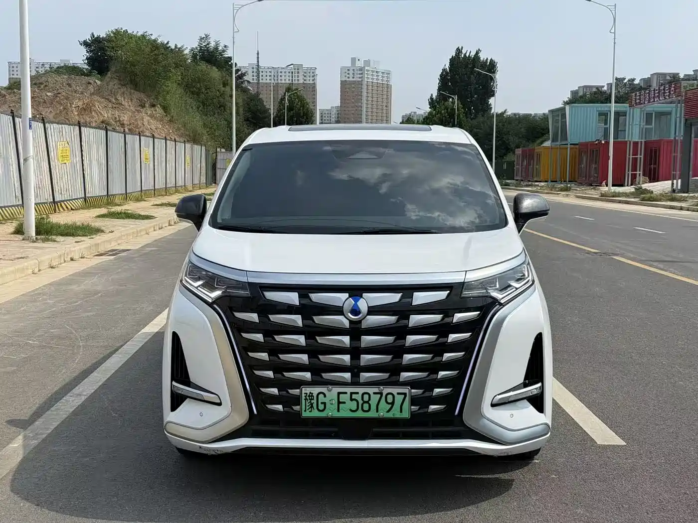 Denza D9 2022 DM-i 970 All-Wheel Drive Honor Edition