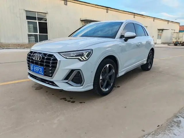 Audi Q3 2023 35 TFSI Fashion Dynamic (1.4T)