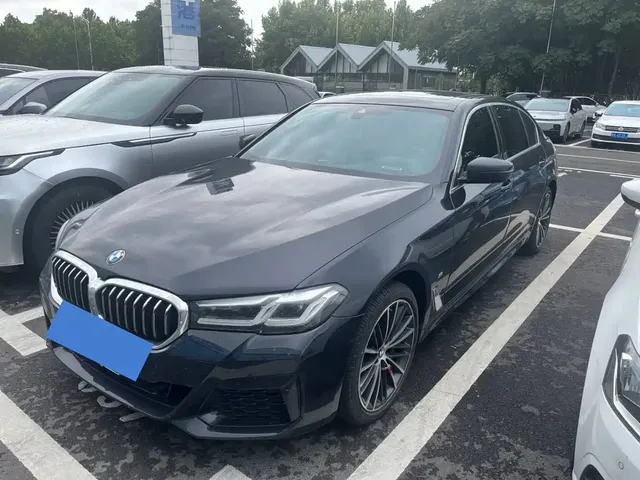 BMW 5 Series 2022 Model Second Facelift 530Li Leading M Sport Package