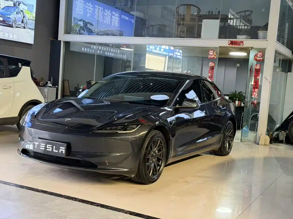 Tesla Model 3 2023 Rear-Wheel Drive