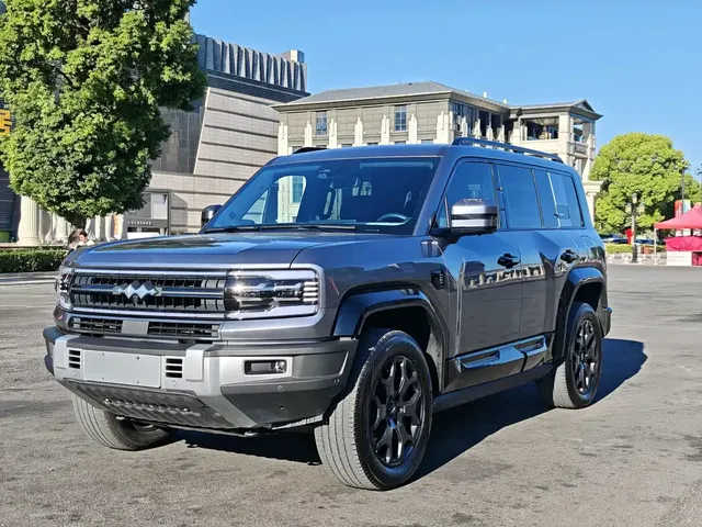 Fang Cheng Bao Leopard 5 2023 Yun Nian Flagship Edition