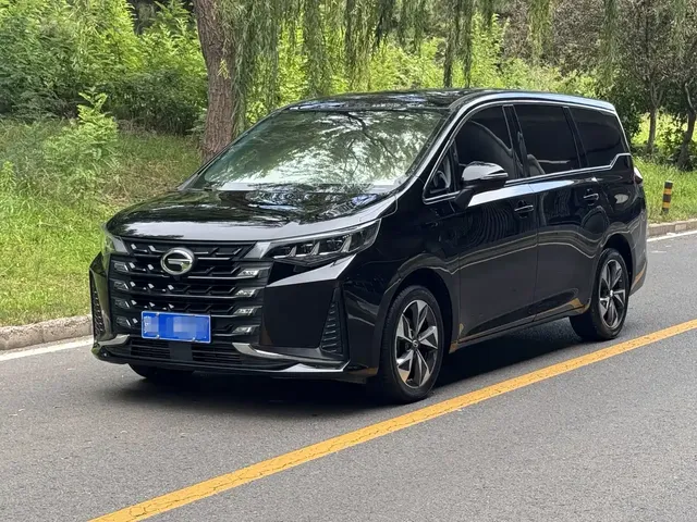 GAC Trumpchi M6 2021 270T DCT Luxury Edition (7-Seater)