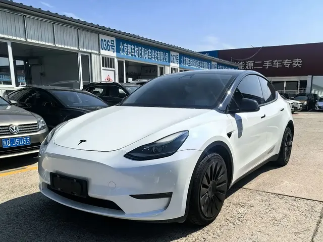 Tesla Model Y 2021 Model Long Range AWD