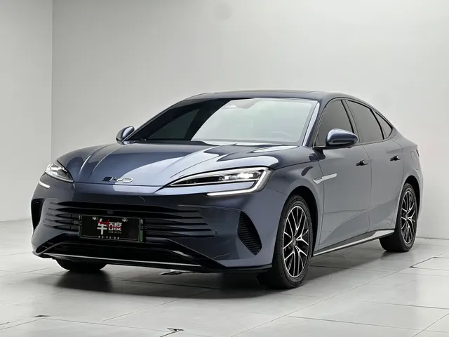 BYD Seal 2023 DM-i 1.5T 121km Premium