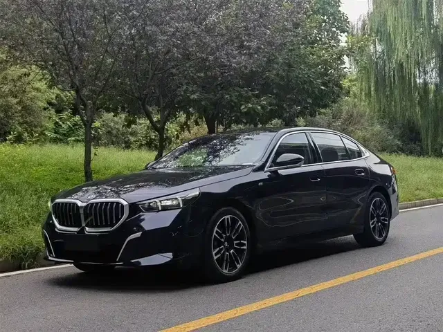 BMW 5 Series 2024 530Li Leading M Sport Package