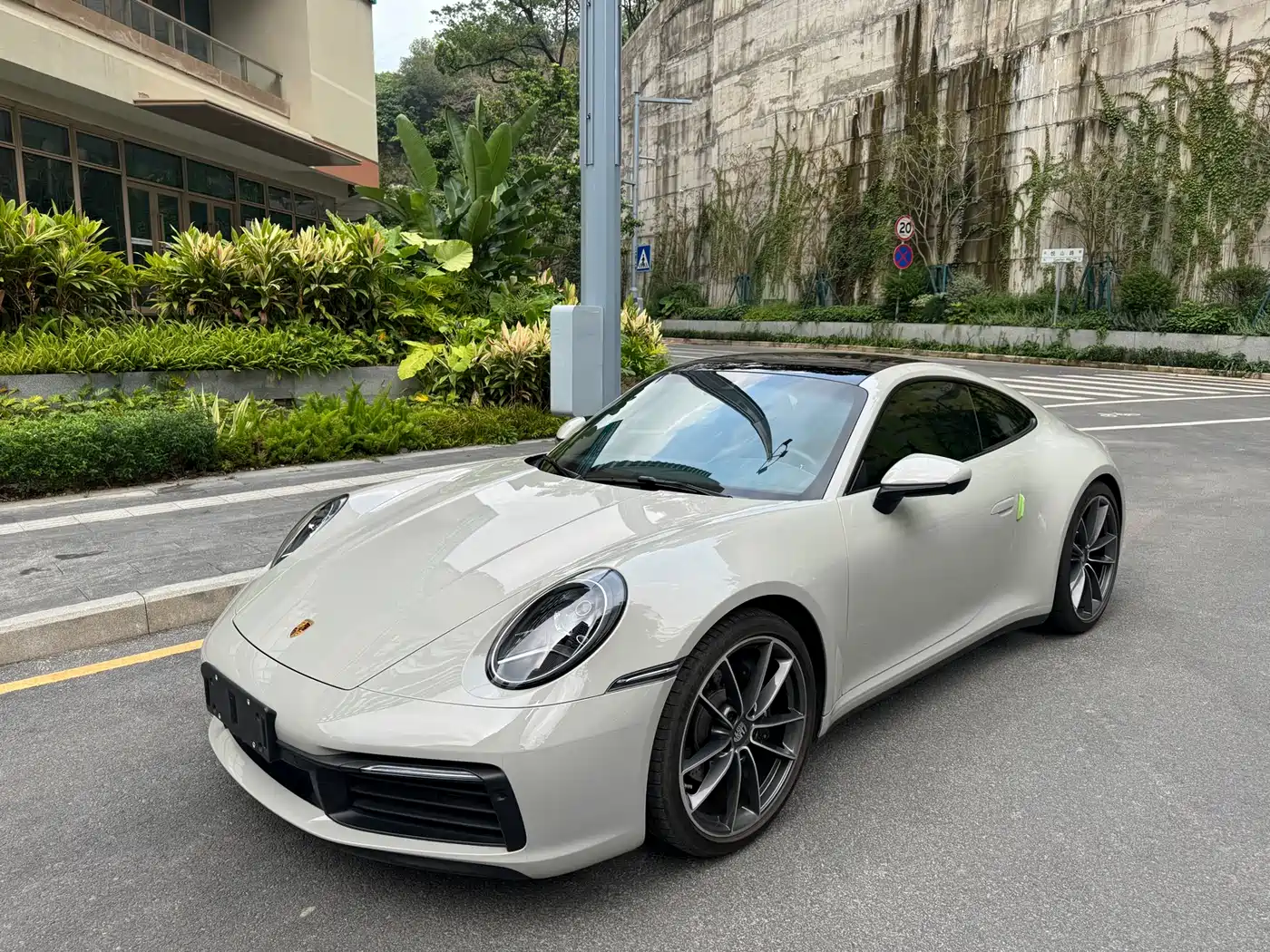 Porsche 911 2020 Carrera 3.0T