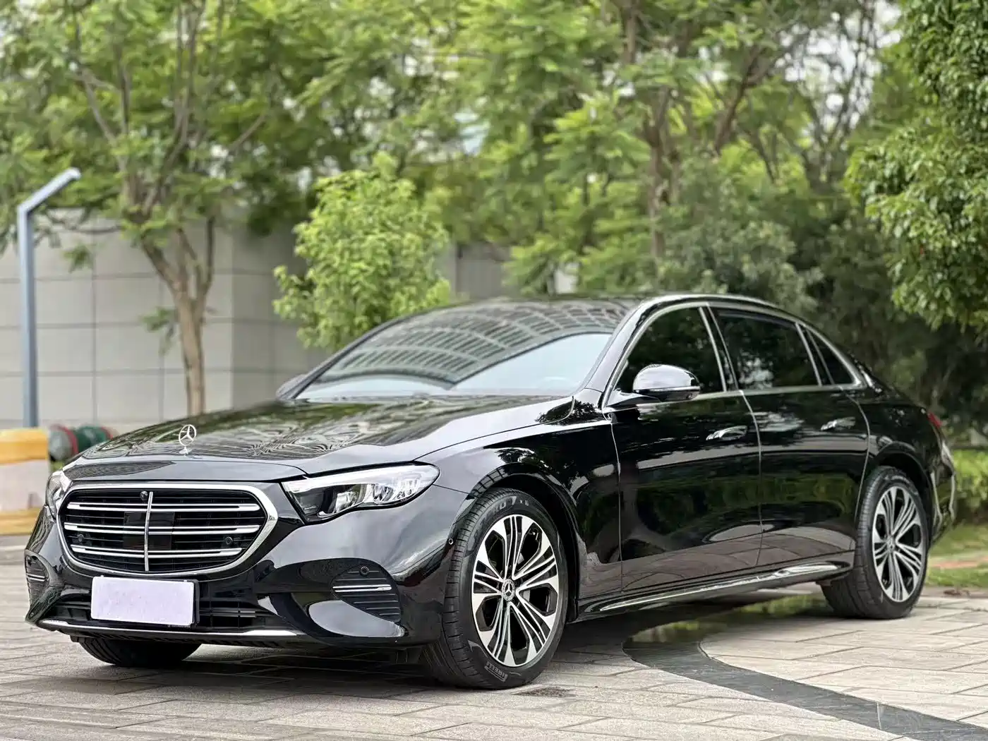 Mercedes-Benz E-Class 2025 Facelift E 300 L Luxury