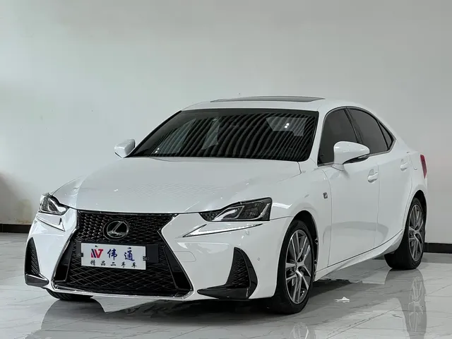Lexus IS 2017 300 F SPORT
