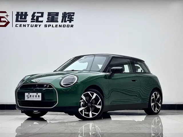MINI Electric MINI COOPER 2026 463km COOPER SE Artist
