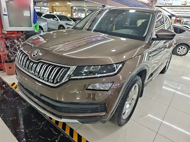 Škoda Kodiaq 2018 Facelift TSI330 5-seat 2WD Premium Luxury Edition