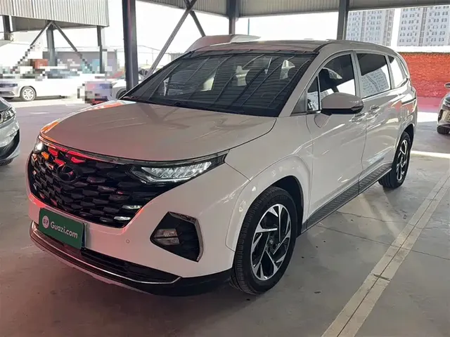 Hyundai Kustu 2021 270TGDi Premium LUX