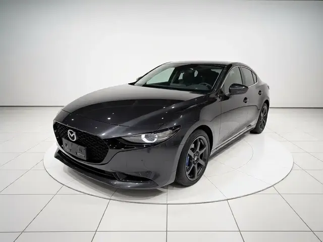Mazda 3 Axela 2021 2.0L Automatic Quality Shine