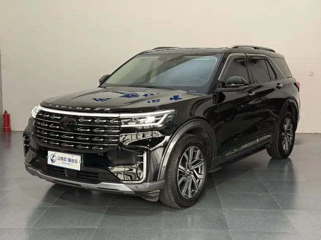 Ford Explorer 2023 EcoBoost 285 AWD Titanium Edition 7-Seater