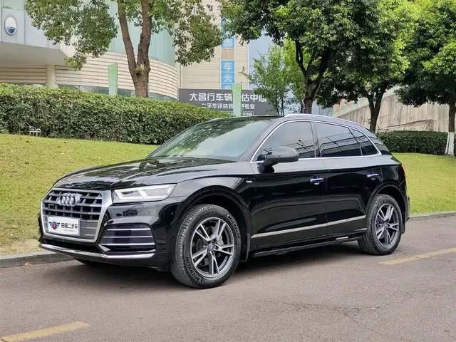 Audi Q5L 2018 40 TFSI Prestige Fashion (China V)