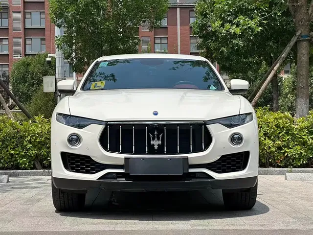 Maserati Levante 2018 3.0T Standard Edition