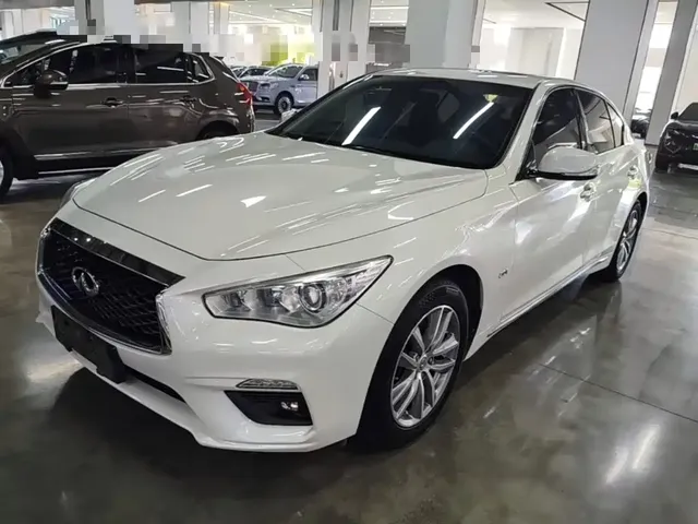 Infiniti Q50L 2018 2.0T Comfort (China VI)