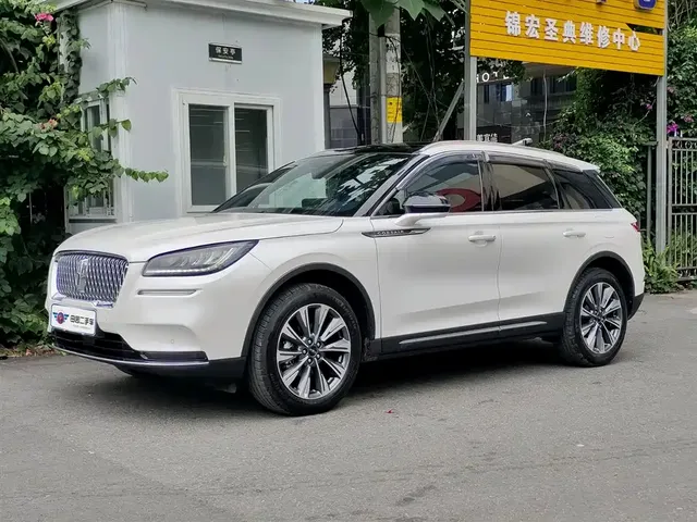 Lincoln Adventurer 2022 2.0T FWD Premium Luxury Edition