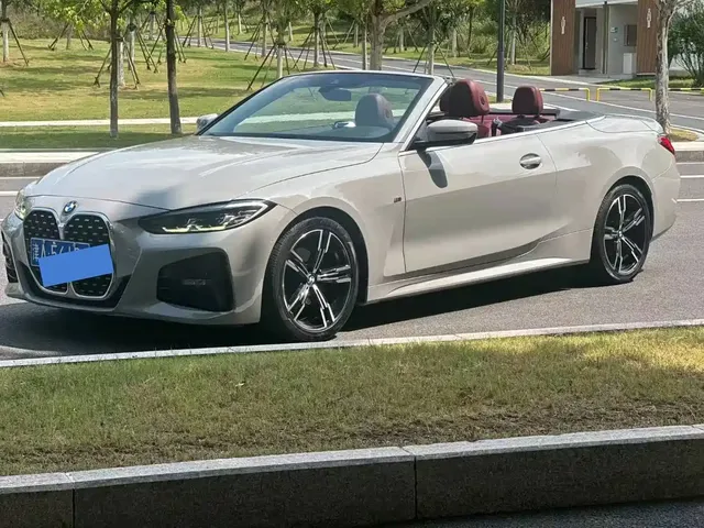 BMW 4 Series 2022 425i Convertible M Sport Package