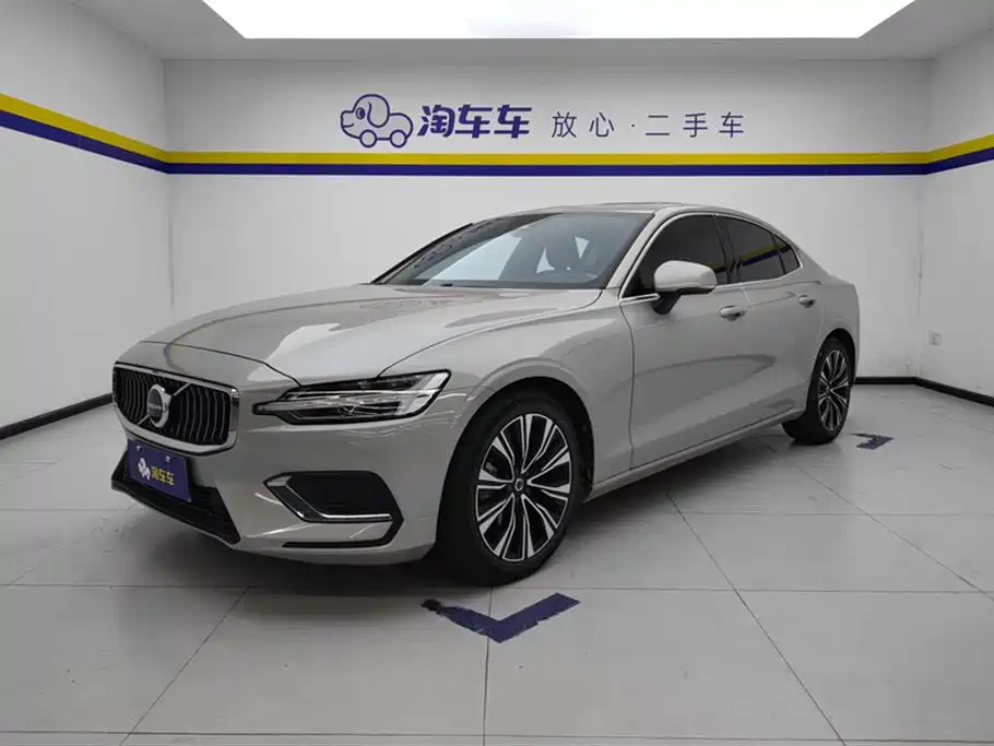 Volvo S60 2025 B4 Smart Elite Luxury Edition
