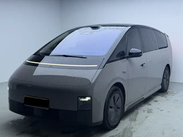 Li Auto MEGA 2025 Model Home Family Special Edition