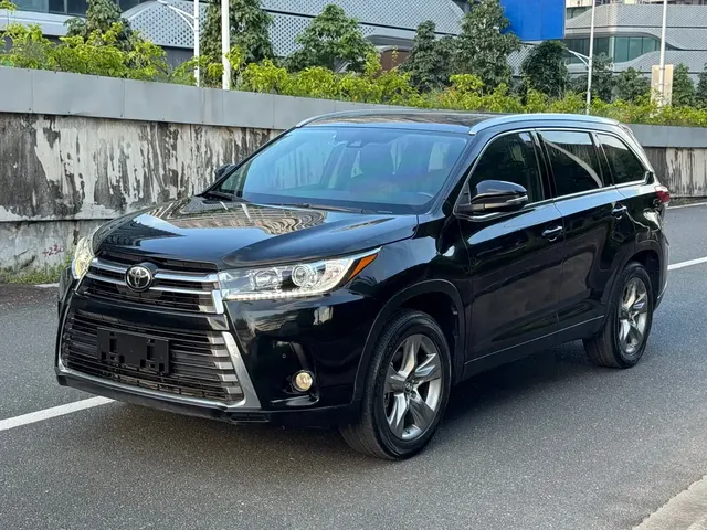 Toyota Highlander 2021 2.0T AWD Premium 7-Seater