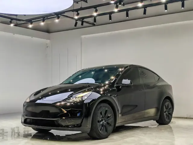 Tesla Model Y 2022 Facelift Rear-Wheel Drive Version