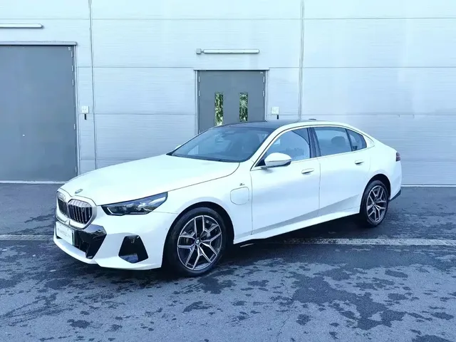 BMW i5 2025 eDrive 40L M Sport Package