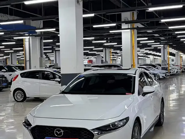 Mazda 3 Axela 2020 1.5L Automatic Zhi Xing Edition