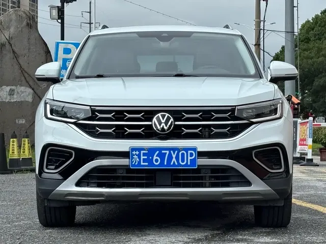 Volkswagen Tayron 2023 300TSI 2WD Luxury Plus Advanced Edition
