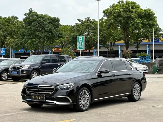 Mercedes-Benz E-Class 2023 E 300 L Luxury