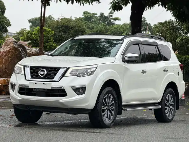 Nissan Terra 2018 2.5L Automatic AWD Flagship