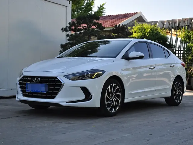 Hyundai Elantra 2019 1.5L CVT Smart Elite