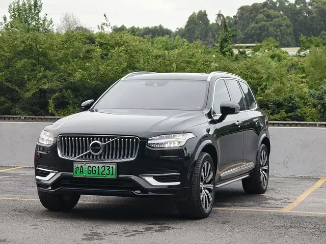 Volvo XC90 Plug-in Hybrid 2022 Facelift E-Drive Hybrid T8 Intelligent Premium Luxury 7-Seater