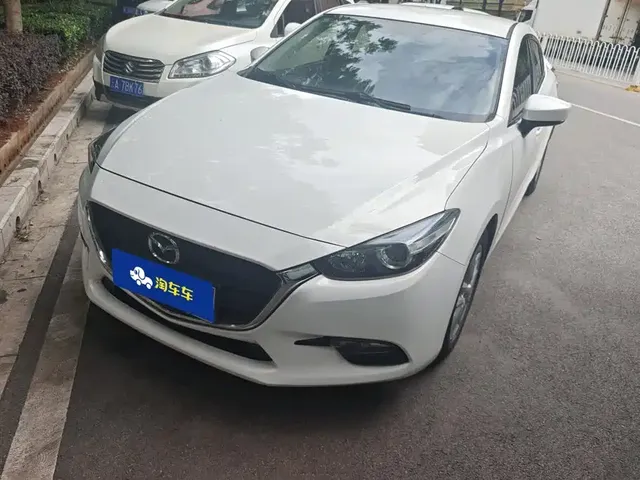 Mazda 3 Axela 2019 Cloud Control Edition Sedan 1.5L Auto Comfort China VI