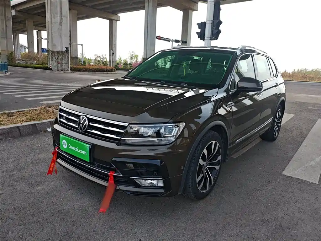 Volkswagen Tiguan L 2021 330TSI Automatic 2WD R-Line Premium