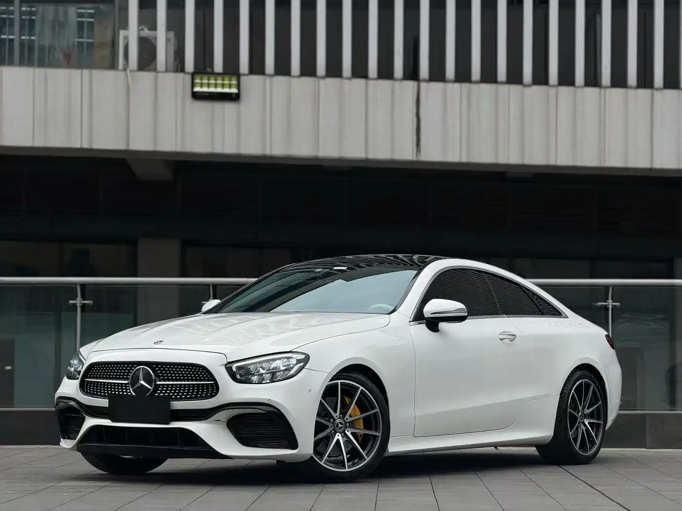 Mercedes-Benz E-Class (Import) 2021 E 260 Coupe