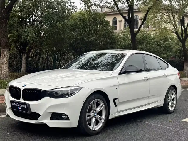 BMW 3 Series GT 2019 320i M Sport Model