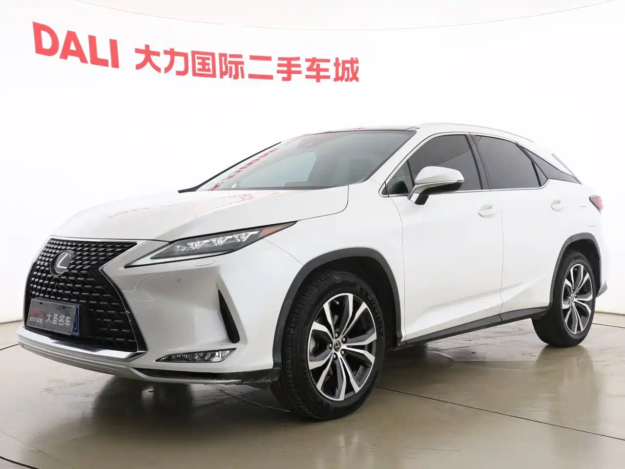 Lexus RX 2020 Facelift 300 AWD Elegance Edition