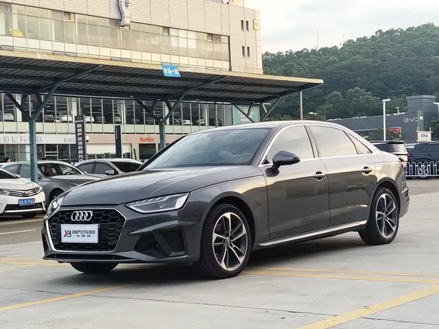 Audi A4L 2020 40 TFSI Fashion Dynamic Edition