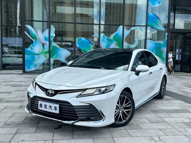 Toyota Camry 2023 2.5G Luxury Edition