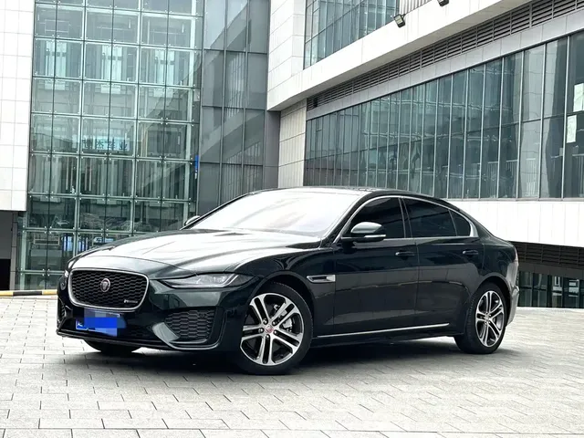 Jaguar XEL 2023 2.0T 200PS R-DYNAMIC Youth Sport