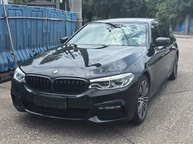 BMW 5 Series 2018 Facelift 530Li Leading M Sport Package