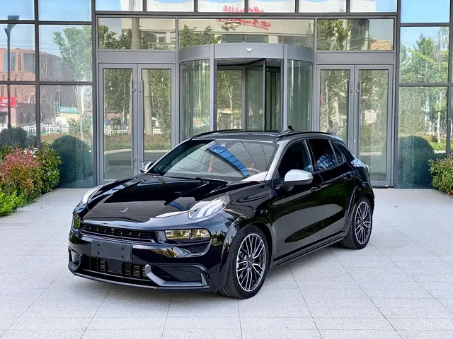 Lynk & Co 02 Hatchback 2021 2.0TD Halo Driving Control Package Edition