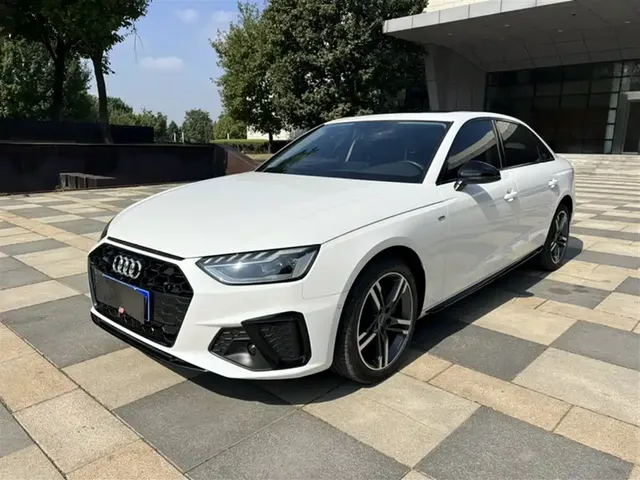 Audi A4L 2022 40 TFSI Luxury Dynamic