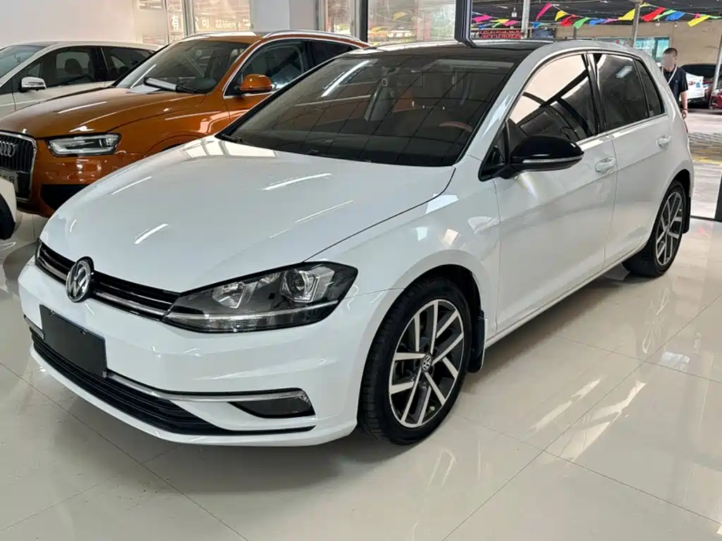 Volkswagen Golf 2020 Beloved Edition 280TSI DSG Comfort