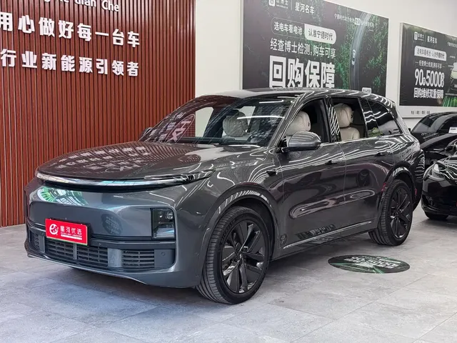 Li Auto Li L8 2023 Pro