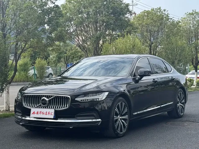 Volvo S90 2024 B5 Inscription Luxury Edition
