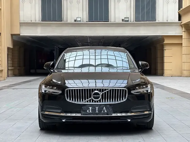 Volvo S90 2024 B5 Inscription Luxury Edition